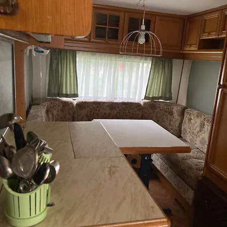 Przyczepa Hobby 460 W Debkach * Dębki