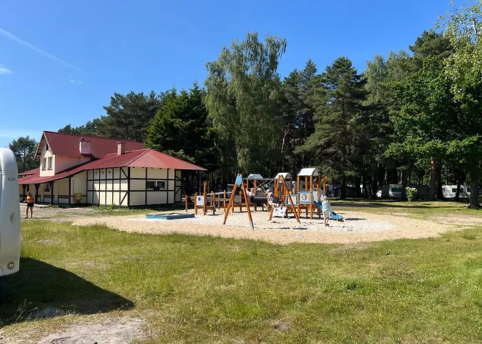 Przyczepa Hobby 460 W Debkach